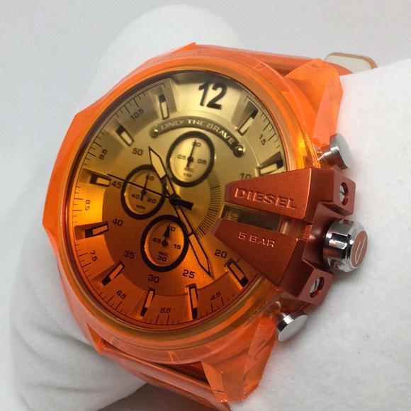 π₯ Diesel Unisex Watch with Orange Gradient Face π₯ - Picture 2 of 7